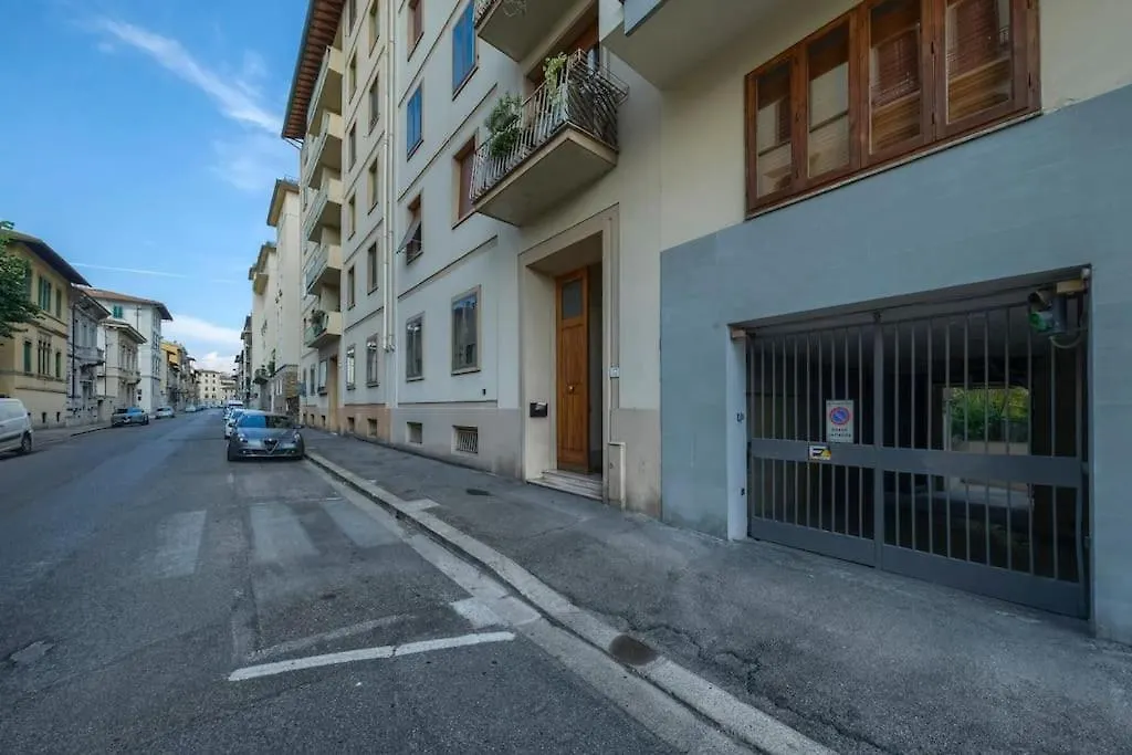 Esclusivo Appartamento Fiorentino 120MQ Netflix, Ac-1